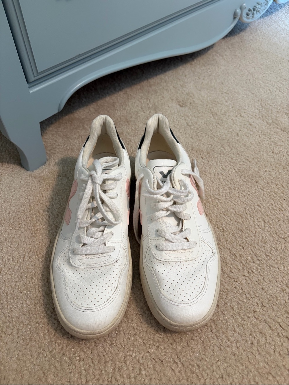 Veja White Leather Sneakers with Pink V and Black Heel - Picture 2 of 2